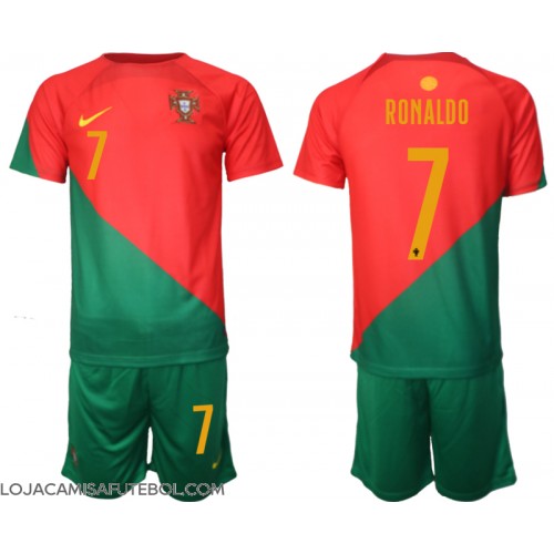Camisa de Futebol Portugal Cristiano Ronaldo #7 Equipamento Principal Infantil Mundo 2022 Manga Curta (+ Calças curtas)